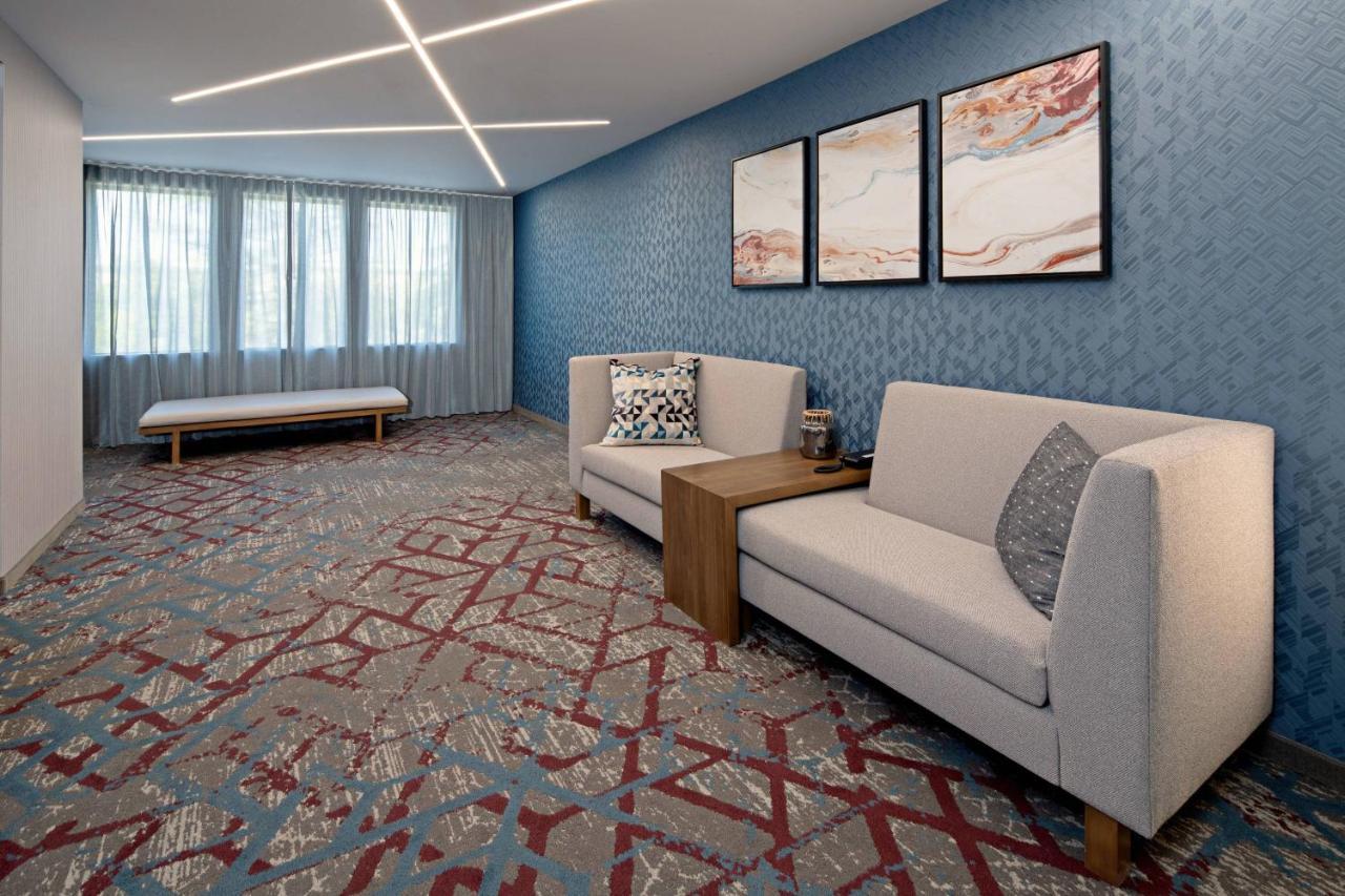 Residence Inn By Marriott Valencia Bagian luar foto